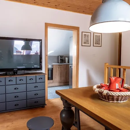 Apartament Hisa Lojz *