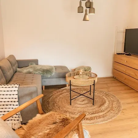 Apartment Hisa Lojz *