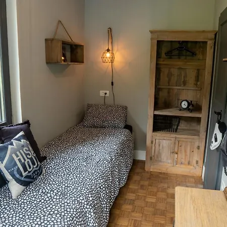 Hisa Lojz アパート *