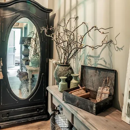 Hisa Lojz アパート