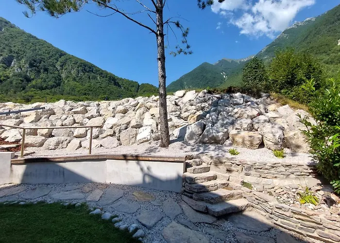 Hisa Lojz Apartman *